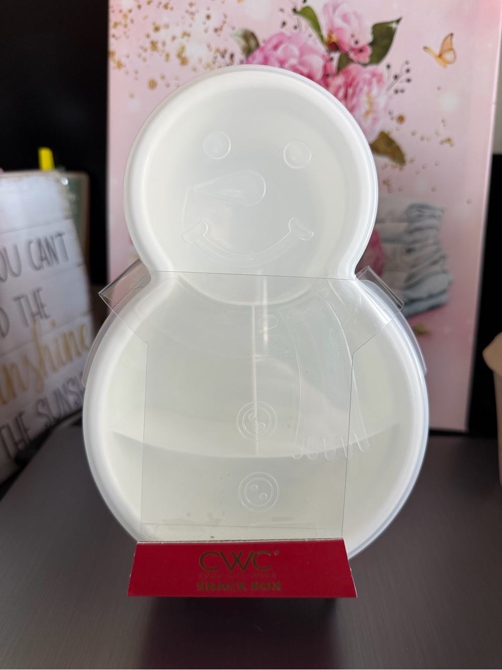 CWC White Snowman Snack Container with Clear Lid